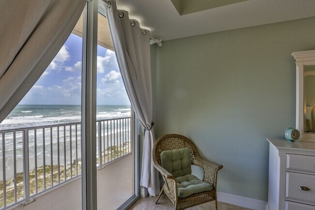 Building Photo - 3 Bedroom/ 2.5 Bath Oceanfront Condo, Blocks from Flagler Ave