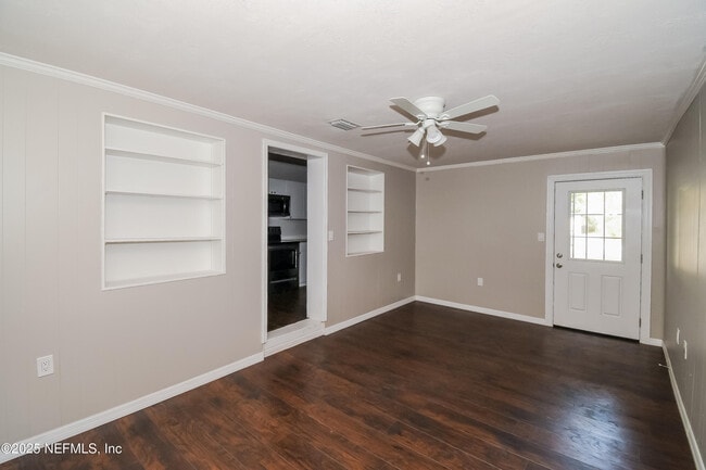 Building Photo - 4119 Sudbury Ave