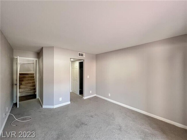 Building Photo - 2760 Lodestone Dr