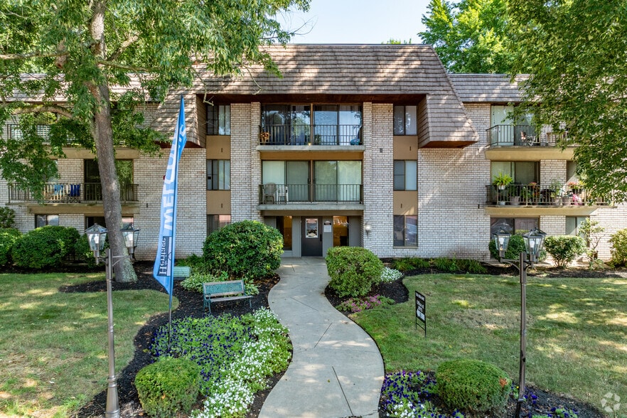 Main office - The Heritage at White Pond