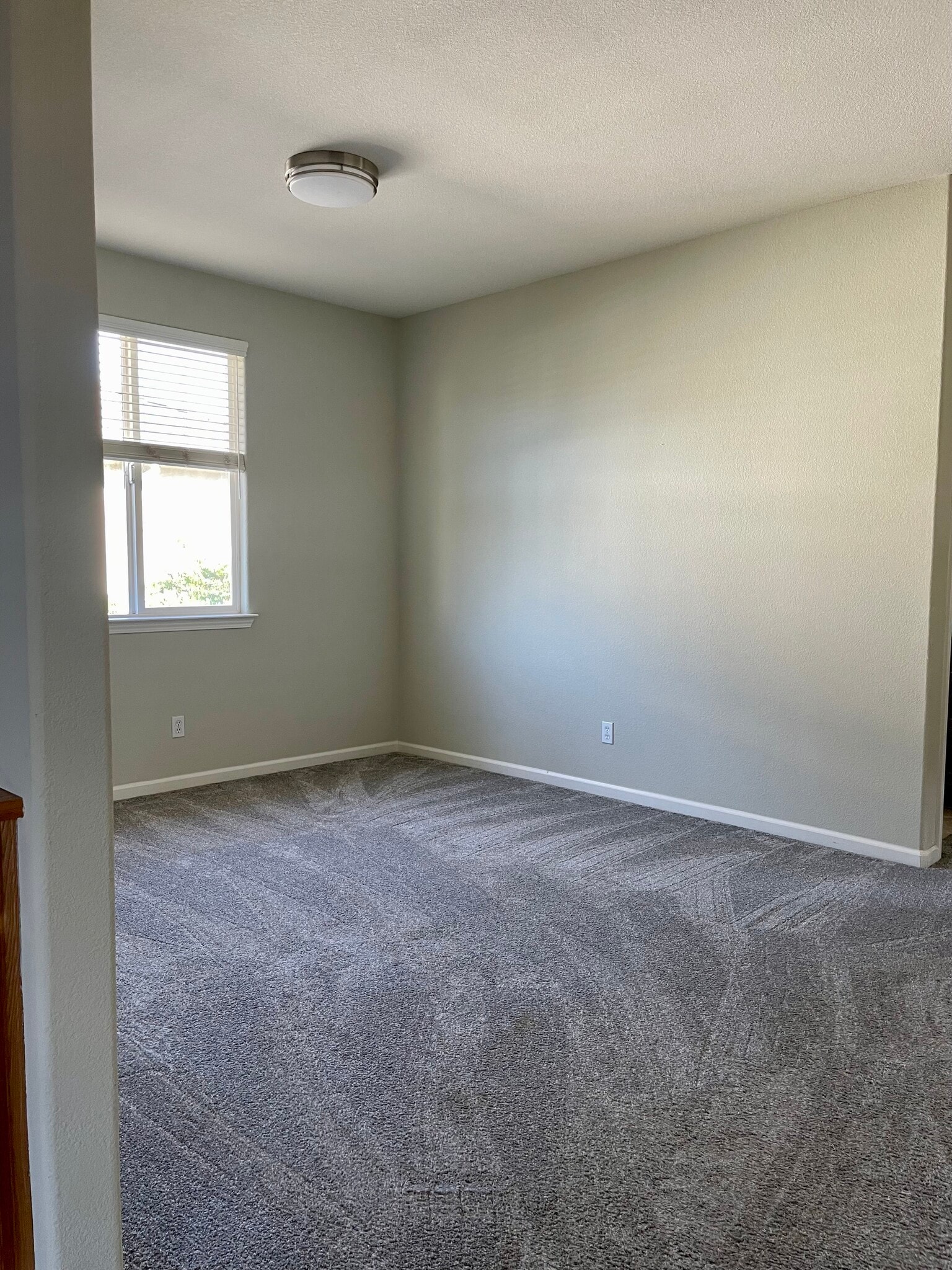Upstairs Loft - 9525 River Rose Way