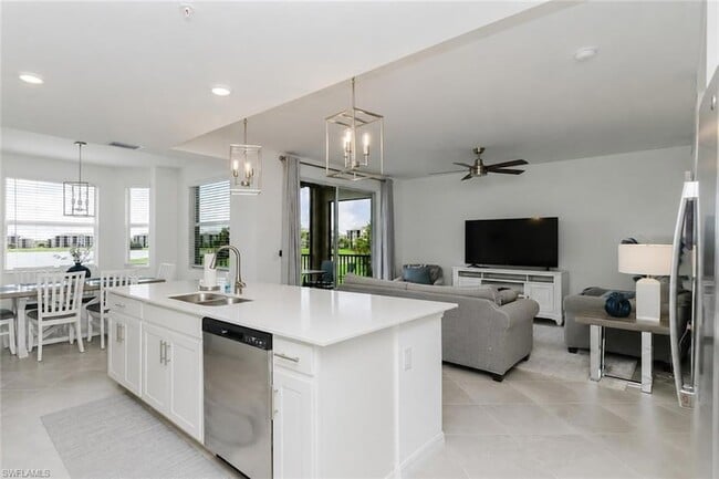 Building Photo - 5749 Double Eagle Cir