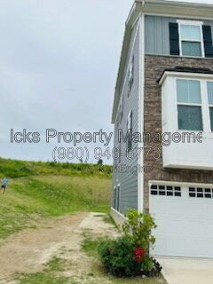Building Photo - 2056 Dornoch Rd