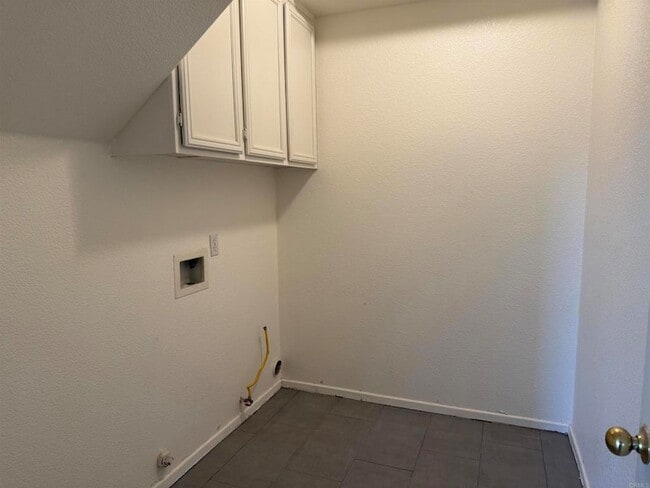 Building Photo - 4983 Calle Arquero