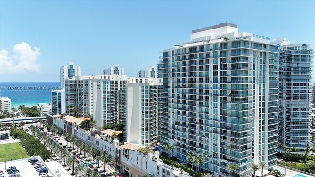 Primary Photo - 300 Sunny Isles Blvd