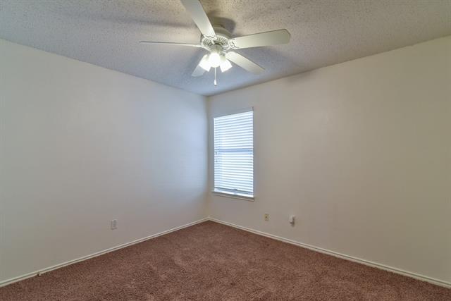 Building Photo - 307 Stell Ave