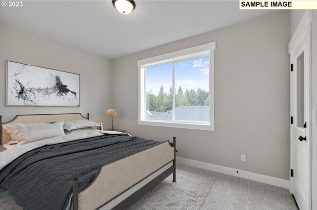 Building Photo - 748 Pinebreak