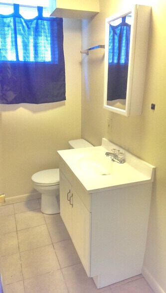 Building Photo - 2265 South Acoma Street