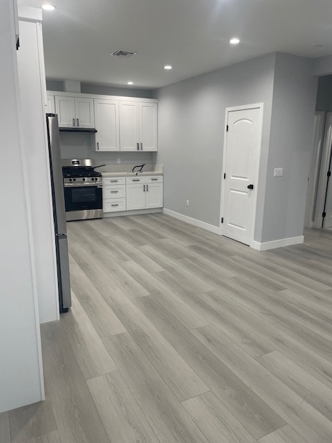 Building Photo - 17032 Midwood Dr