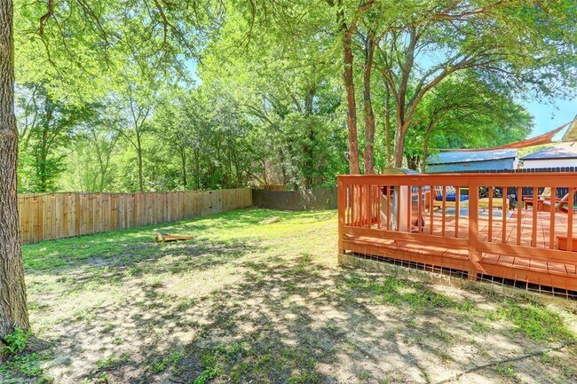 Building Photo - 4802 Walden Cir