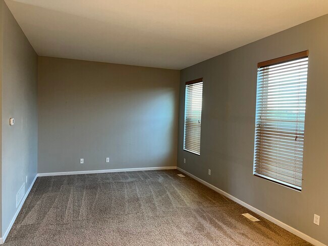 Building Photo - 19618 T St