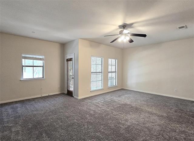 Building Photo - 8900 Paradise Dr