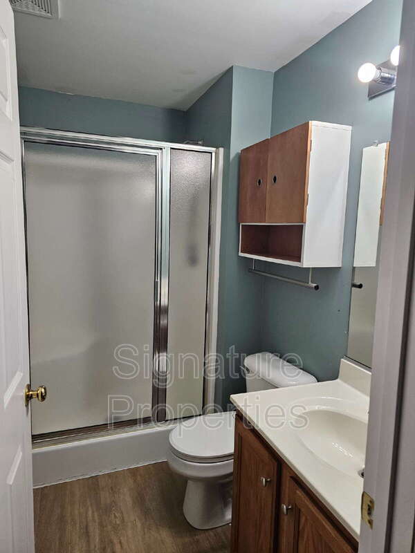 Building Photo - 11451 Abbots Cross Ln