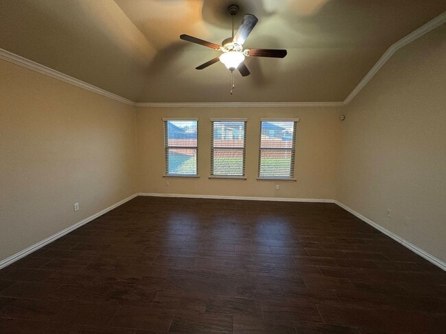 Building Photo - 6401 Alabaster Dr