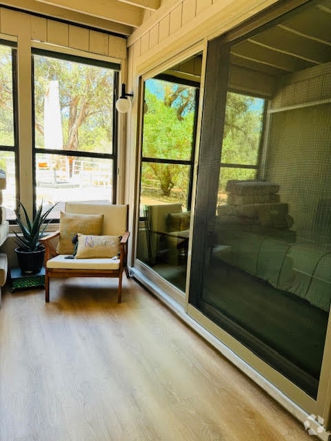 Building Photo - 360 Foothills Dr