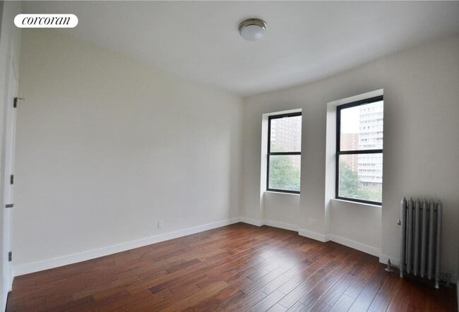 Building Photo - 530 W 123rd St