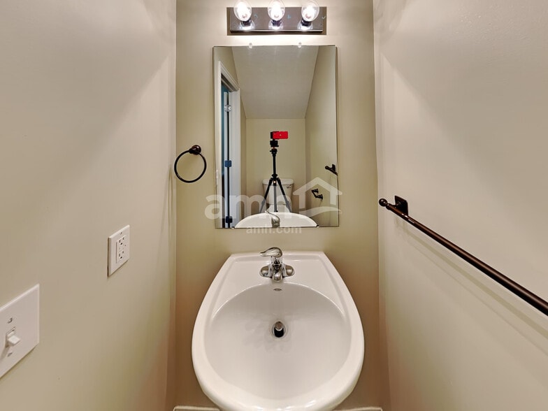 Building Photo - 4680 Grand Strand Dr