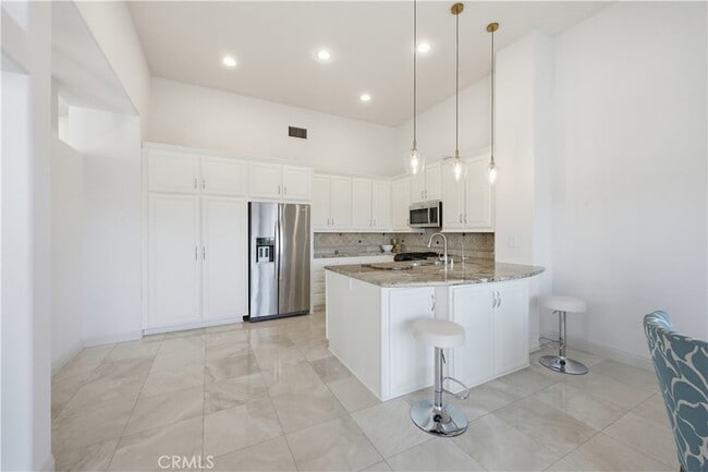 Building Photo - 35 Costa Brava