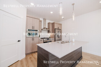 Building Photo - 4321 W 5430 S