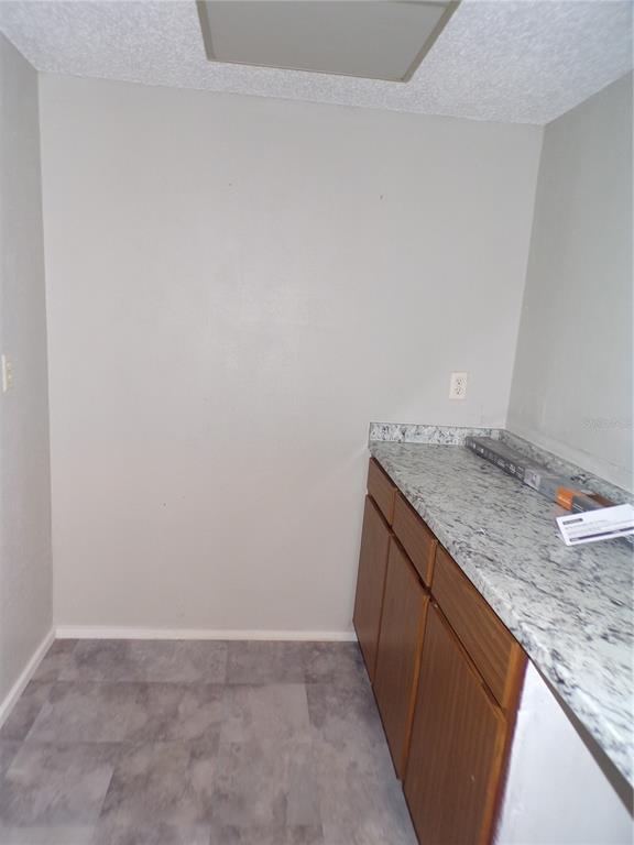 Building Photo - 2310 Palm Tree Dr