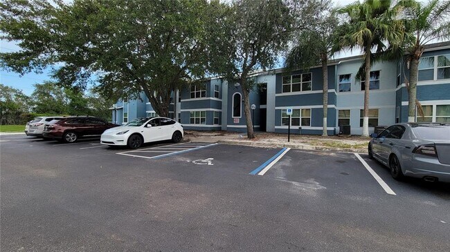 Building Photo - 5785 Gatlin Ave