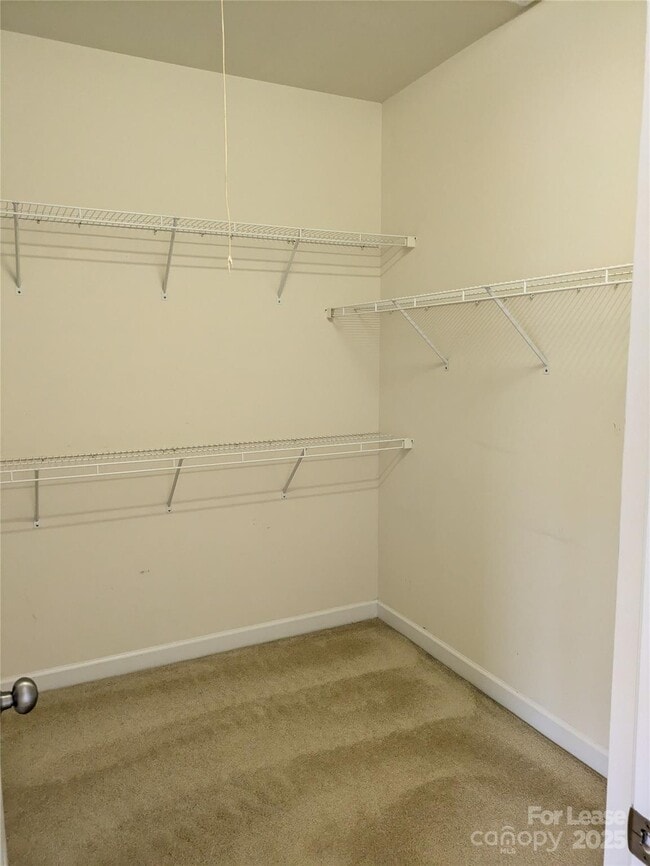 Building Photo - 103 Chawton Ln