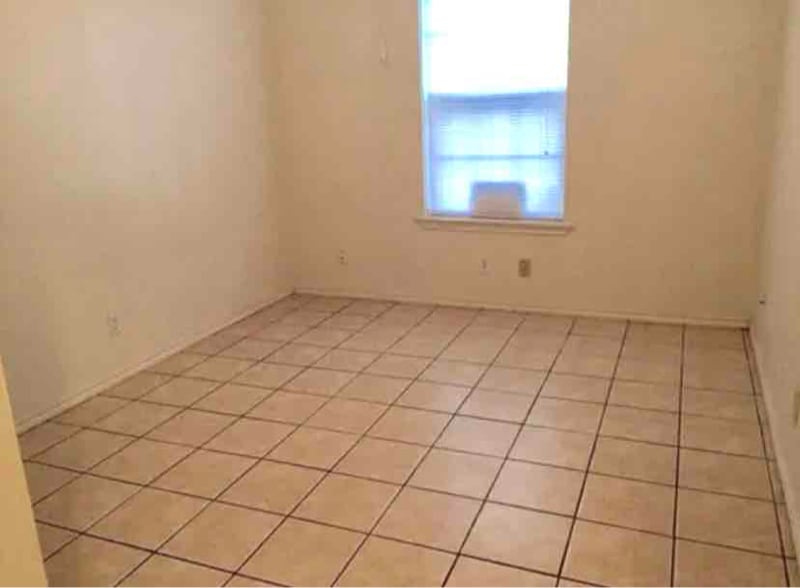 Building Photo - 7664 Oak Chase