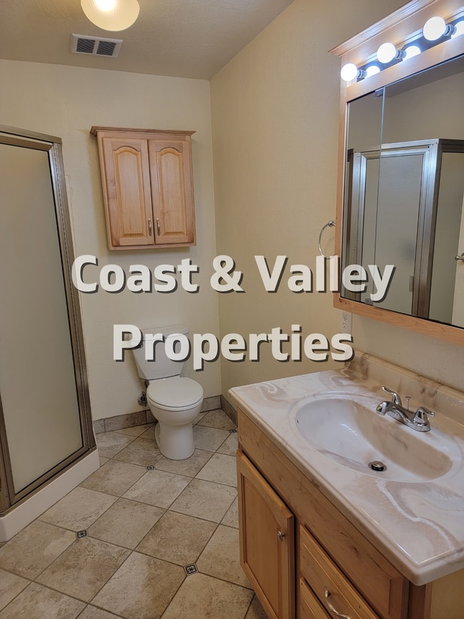 Building Photo - Wonderful Home in Chualar for RENT!!!