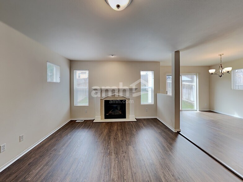 Building Photo - 11610 188th St E