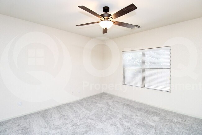 Building Photo - 3062 S Mandy