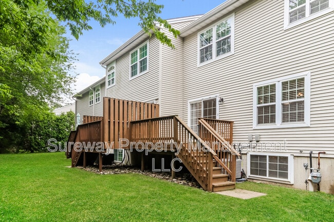 Building Photo - 19 Ocean Breeze Ct