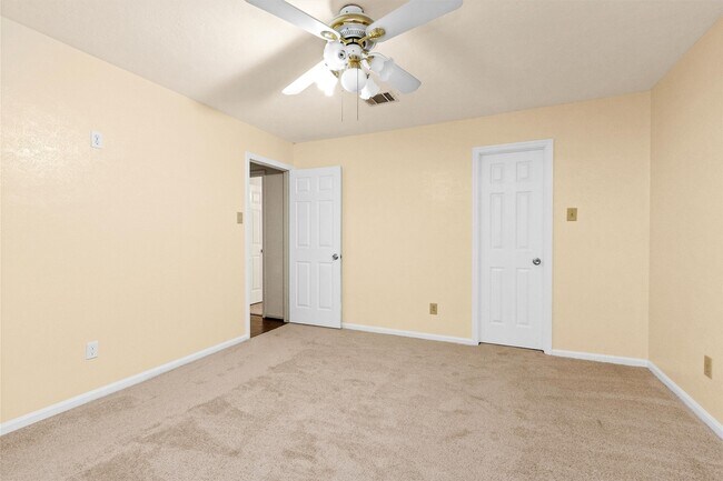 Building Photo - 4315 Brights Bend