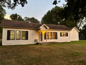 Building Photo - Schoolhouse