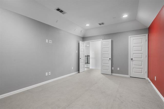 Building Photo - 4151 Silver Spur Dr