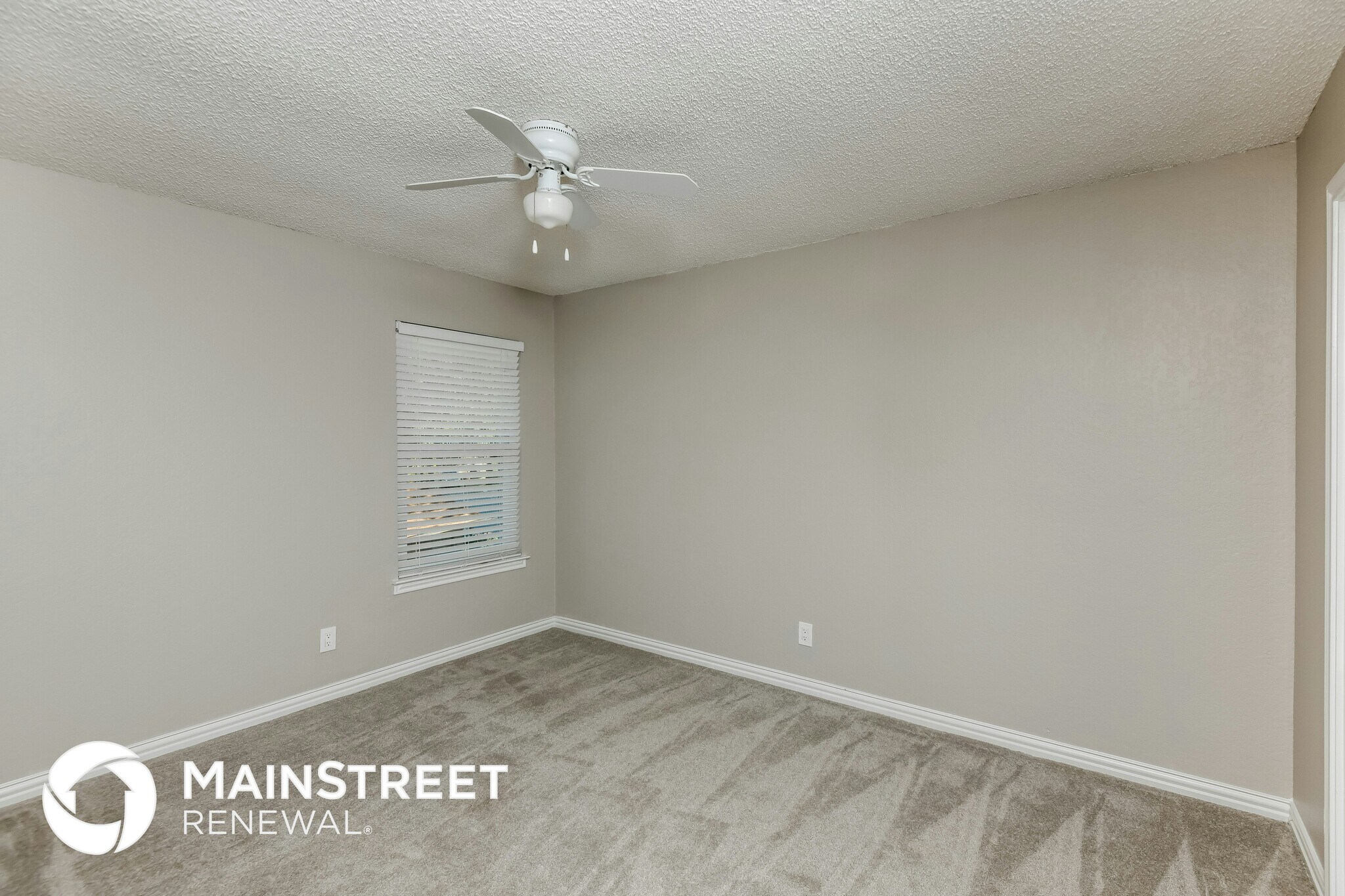 Building Photo - 3813 Clear Brook Cir