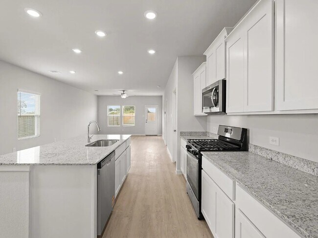 Building Photo - 17103 King Eider Rd