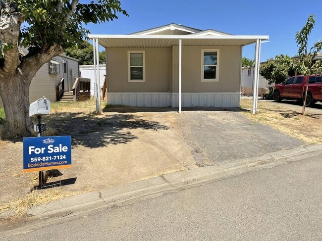 Building Photo - 541 E Sullivan St