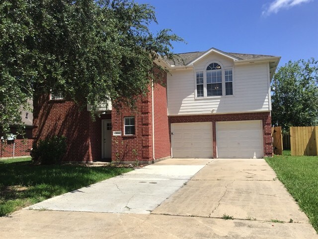Primary Photo - 5114 Chase Court Dr