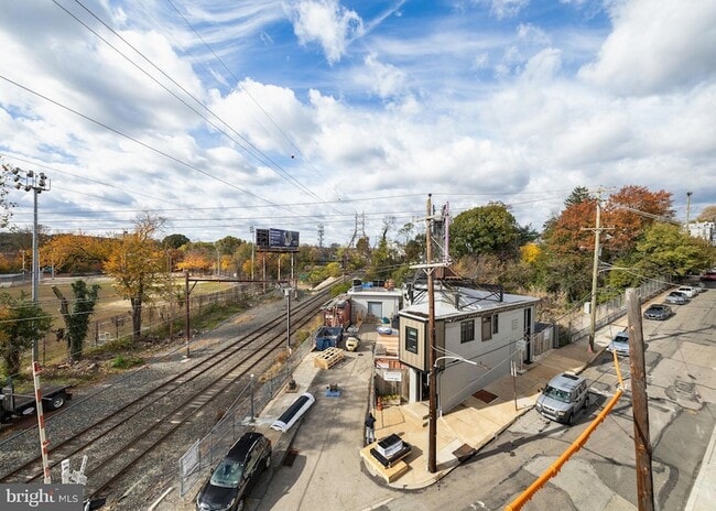 Building Photo - 3449 Scotts Ln