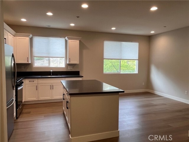 Building Photo - 2252 Schlaepfer Dr