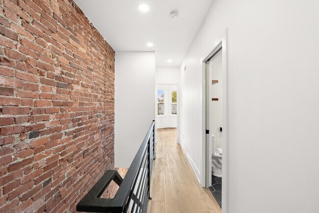 Building Photo - 4503 N 19th St