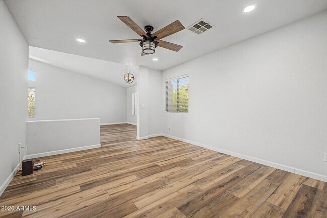 Building Photo - 16148 N 157th Dr