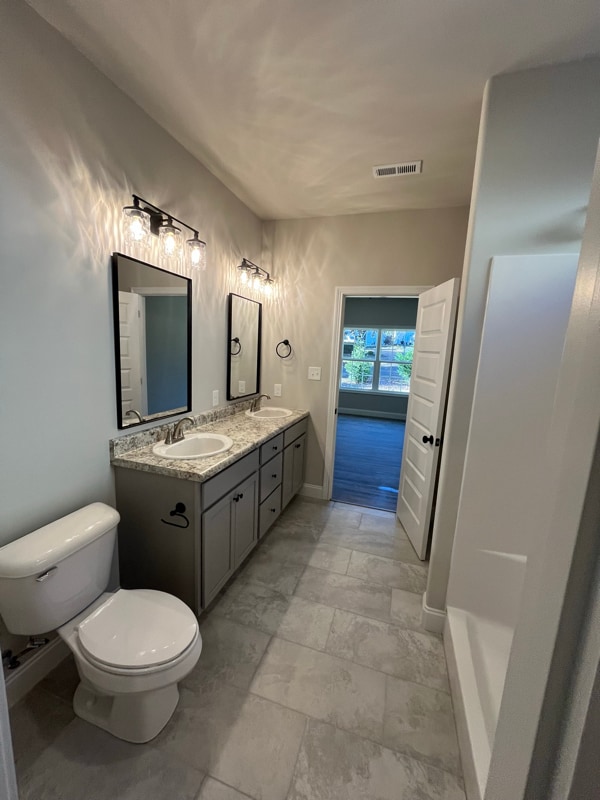 Building Photo - 2611 Parkers Mdw Ln