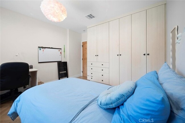 Building Photo - 7911 Hillrose St