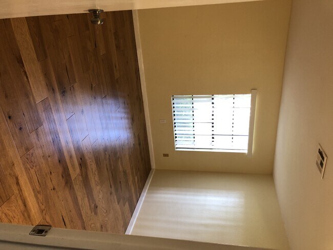 Master bedroom - 10303 Azuaga St