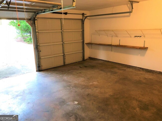 Building Photo - 39 Emmett Freeman Rd