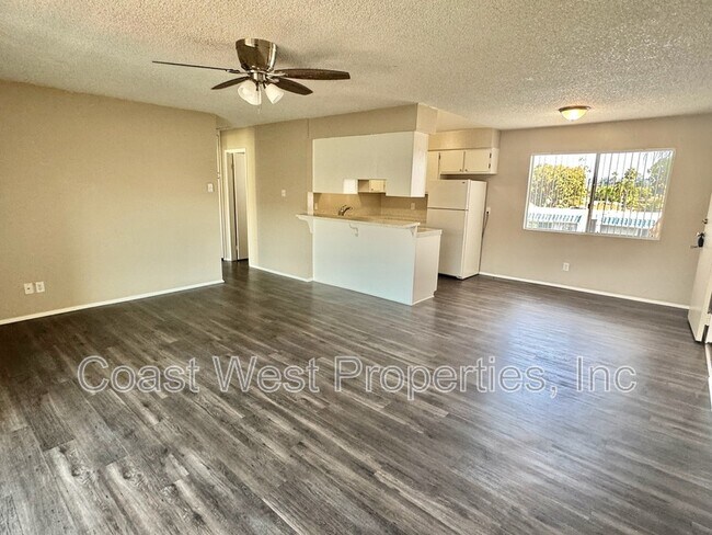 Interior Photo - Sea Breeze