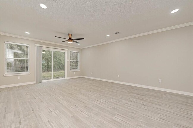 Building Photo - 1508 E Red Cedar Cir