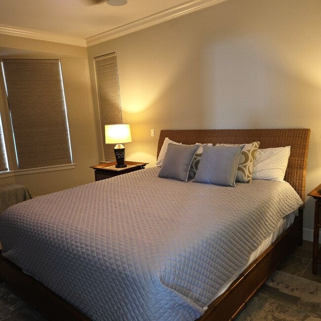 Building Photo - Gorgeous free standing luxury Hokulani Golf Villa fully furnished 3/2.5 for rent