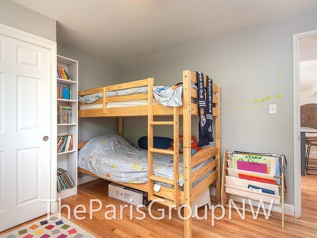 Building Photo - Renovated Magnolia Home – Open Floor Plan ...